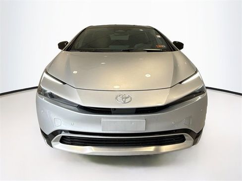 New 2024 Toyota Prius Prime Premium image 2