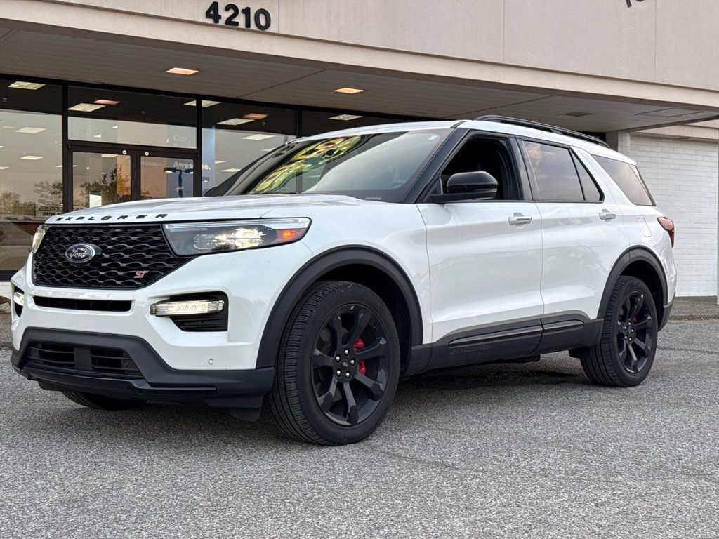 Used 2023 Ford Explorer ST w/ Equipment Group 401A AWD/4WD image 26