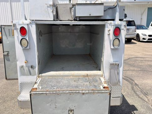 Used 2008 Ford F350 XL RWD image 14