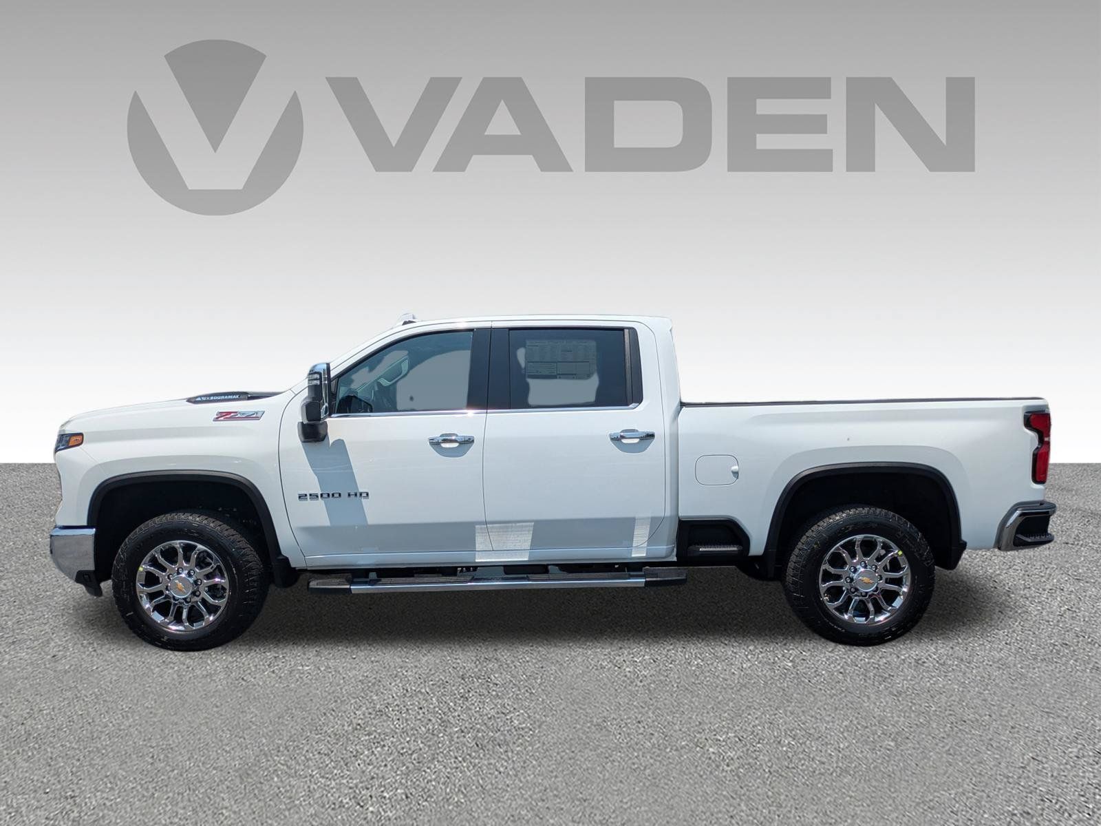 New 2026 Chevrolet Silverado 2500 LTZ w/ LTZ Premium Package AWD/4WD image 28