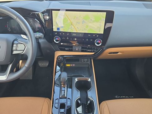 Used 2025 Lexus NX 350h AWD w/ Premium Package image 11