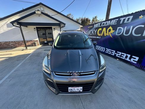Used 2016 Ford Escape Titanium w/ Equipment Group 301A AWD/4WD image 13