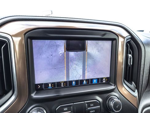 Used 2020 Chevrolet Silverado 3500 High Country w/ Technology Package image 25