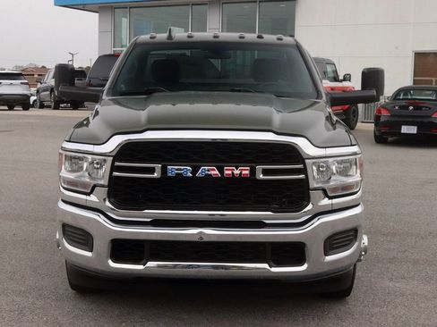 Used 2021 RAM 3500 Tradesman w/ Chrome Appearance Group image 2
