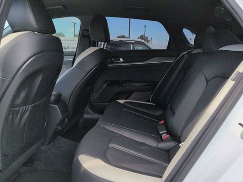 Used 2025 Kia K5 GT-Line image 12