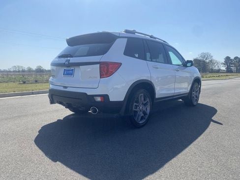 Used 2023 Honda Passport EX-L image 5