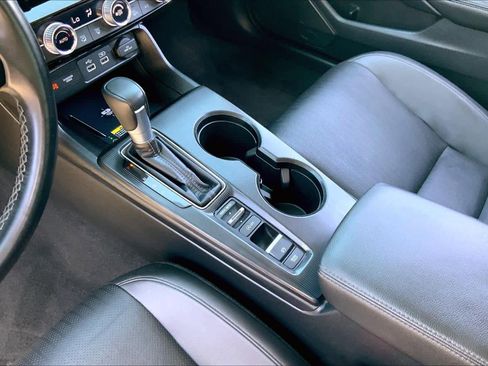 Used 2024 Honda Civic Touring image 17