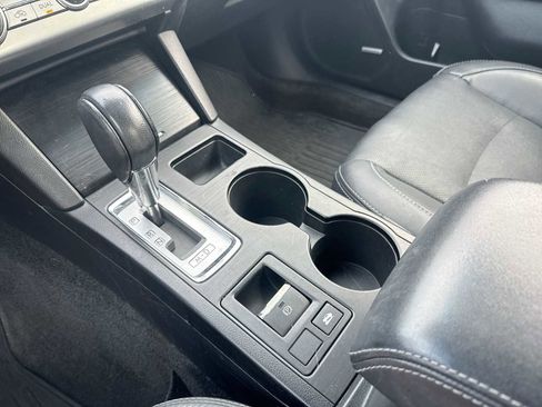 Used 2015 Subaru Legacy 2.5i Limited image 30