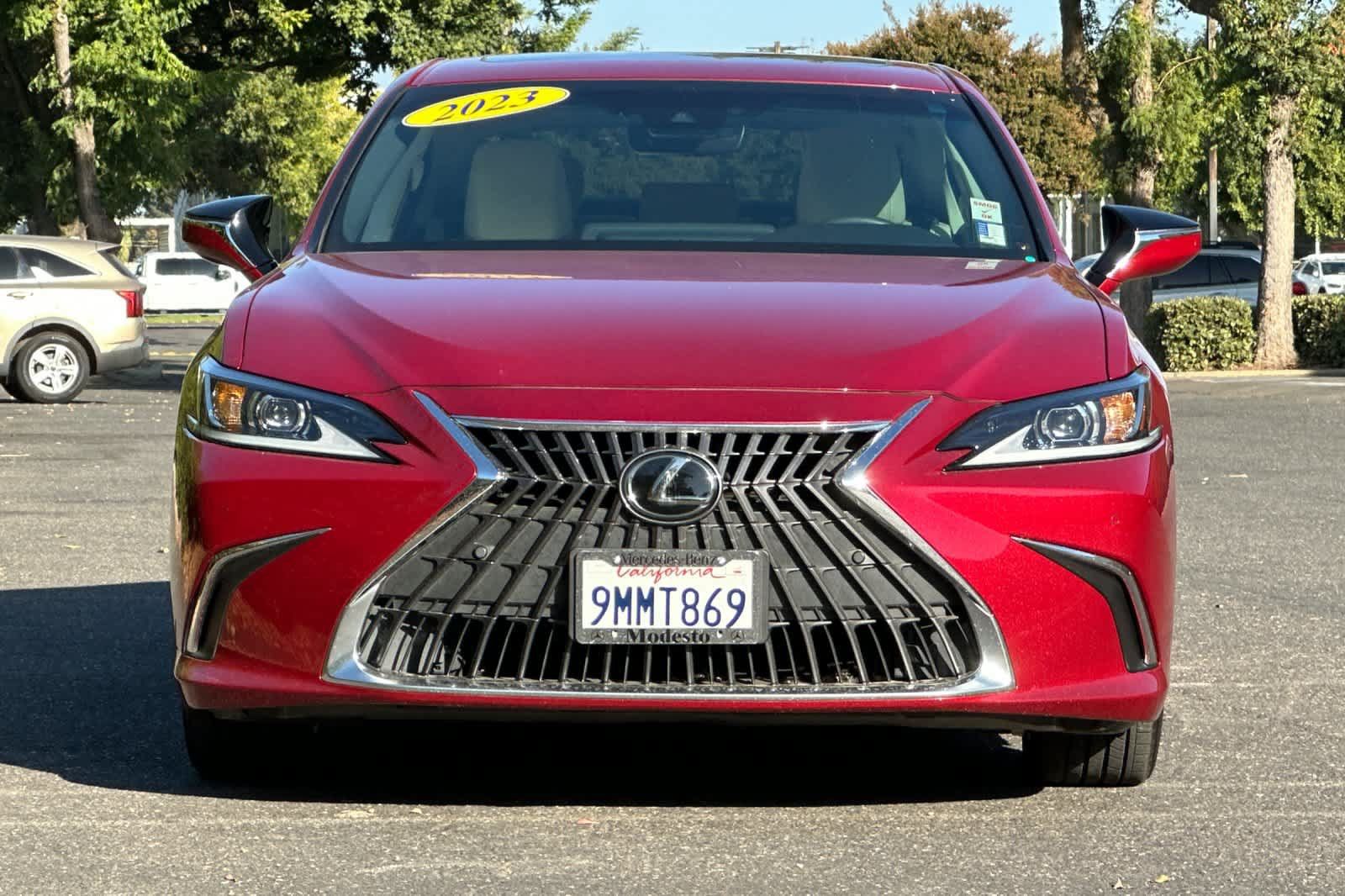 Used 2023 Lexus ES 250 w/ Premium Package AWD/4WD image 8