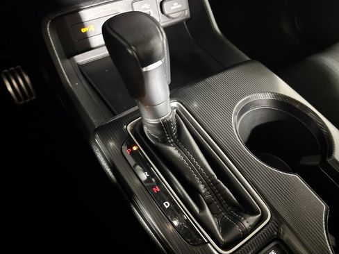 Used 2024 Honda Civic Sport image 17