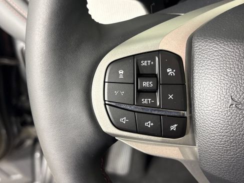 New 2026 Ford Explorer Active w/ Active Comfort Package RWD image 18