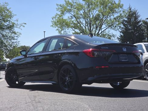 Used 2024 Honda Civic Sport image 12