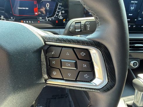 Used 2026 Ford Mustang Coupe RWD image 25