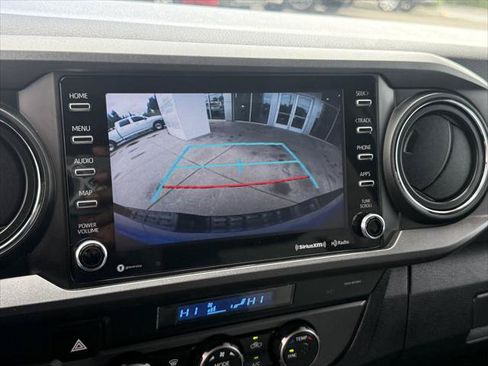 Certified 2021 Toyota Tacoma TRD Off-Road w/ Technology Package AWD/4WD image 30