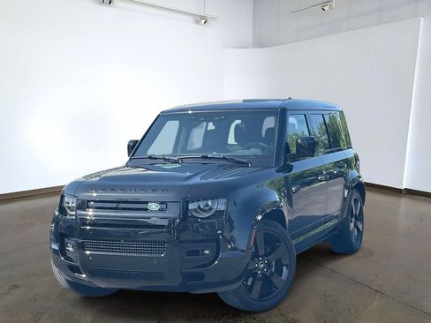 Certified 2024 Land Rover Defender 110 V8 AWD/4WD image 1