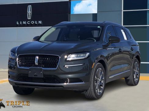 Used 2023 Lincoln Nautilus Reserve w/ Equipment Group 201A image 2