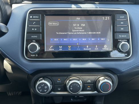 Used 2023 Nissan Versa SV FWD image 26