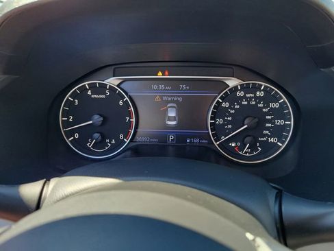 Used 2025 Nissan Altima 2.5 SV image 16