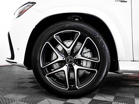 New 2026 Mercedes-Benz GLE 53 AMG 4MATIC Coupe image 6