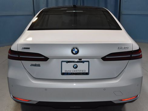 Used 2026 BMW 530i xDrive w/ Executive Package AWD/4WD image 20