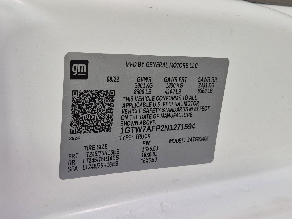 Used 2022 GMC Savana 2500 w/ Driver Convenience Package RWD image 33