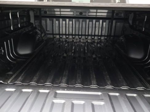 Used 2021 Chevrolet Colorado LT w/ Safety Package image 22