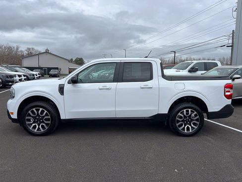 Used 2024 Ford Maverick Lariat image 2