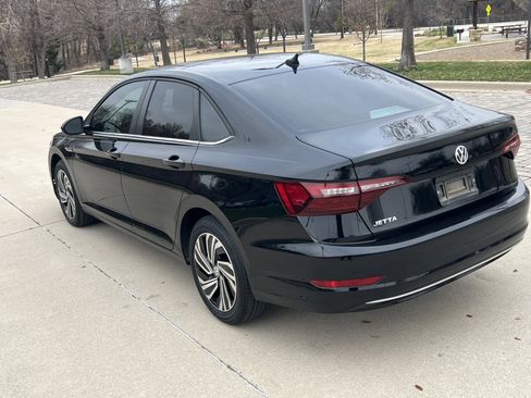 Certified 2020 Volkswagen Jetta SEL image 8