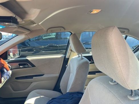Used 2013 Honda Accord LX image 6