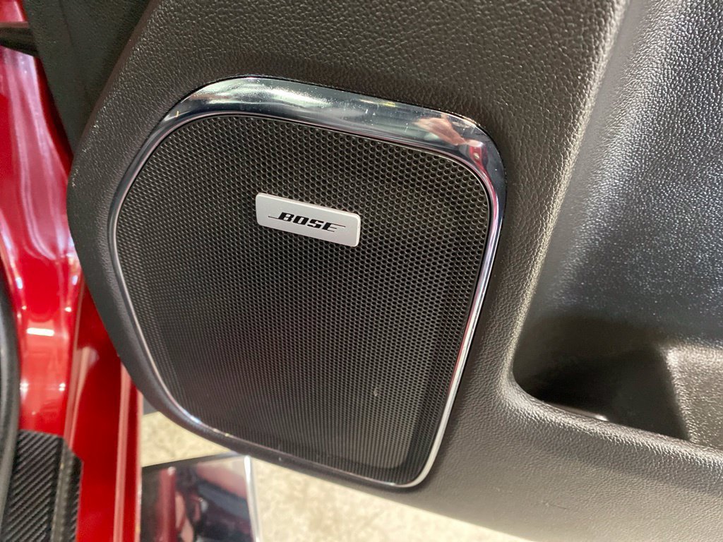 Used 2019 GMC Sierra 2500 SLT w/ Duramax Plus Package AWD/4WD image 14