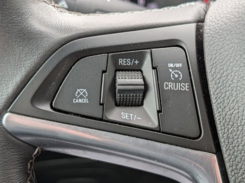 Used 2019 Buick Encore Preferred w/ Safety Package image 32