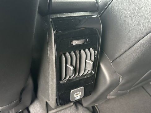 New 2026 Jeep Compass Latitude image 23