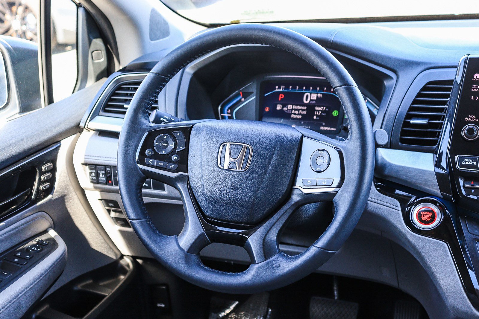 Used 2023 Honda Odyssey Touring image 18