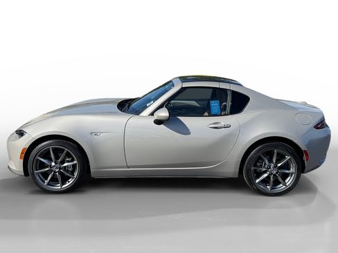 Certified 2023 MAZDA MX-5 Miata Grand Touring RWD image 2
