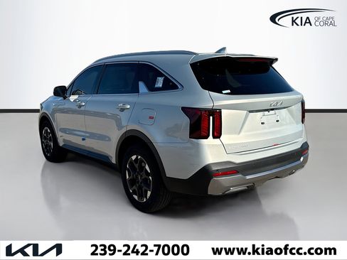 New 2026 Kia Sorento S w/ S Panoramic Sunroof Package image 3