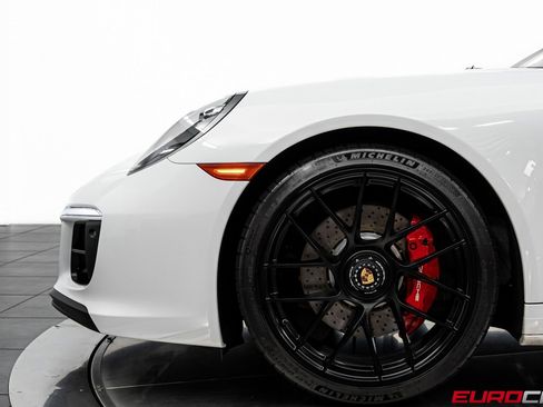 Used 2019 Porsche 911 GT3 RS image 14