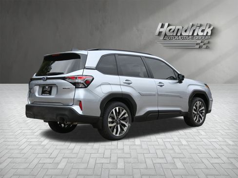 New 2026 Subaru Forester Touring AWD/4WD image 9