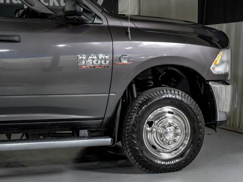 Used 2015 RAM 3500 Tradesman w/ Chrome Appearance Group AWD/4WD image 7