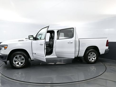 Used 2024 RAM 1500 Laramie AWD/4WD image 30