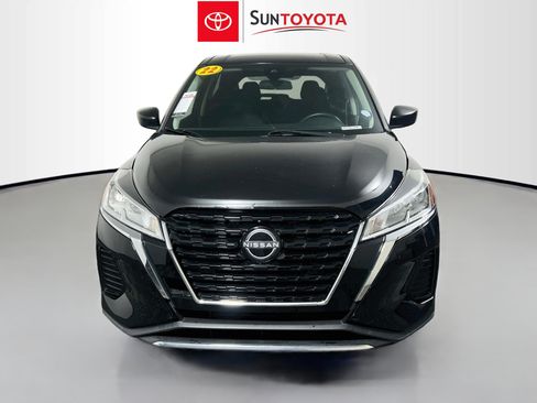 Used 2022 Nissan Kicks S FWD image 10