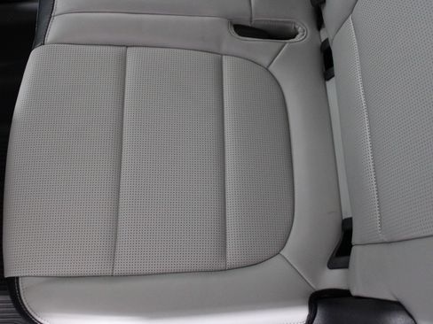 Used 2023 Ford Escape Platinum AWD/4WD image 17