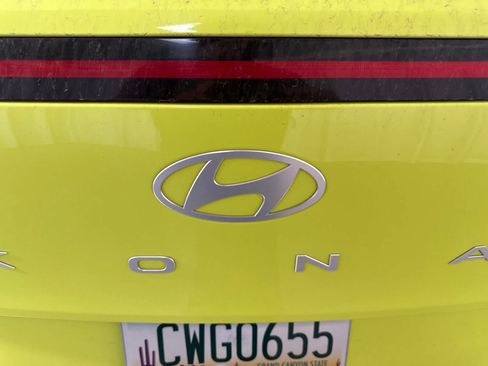 Used 2024 Hyundai Kona SEL AWD/4WD image 13