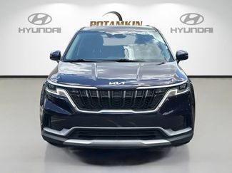 Used 2024 Kia Carnival LX FWD video 2