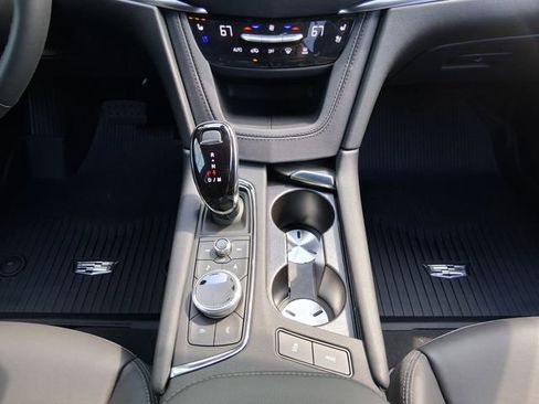 New 2026 Cadillac XT5 Premium Luxury image 15