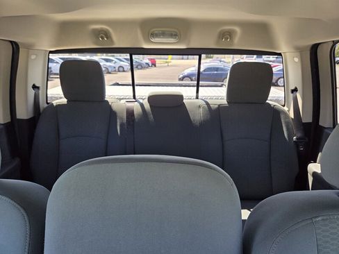 Used 2018 RAM 1500 Classic SLT image 23