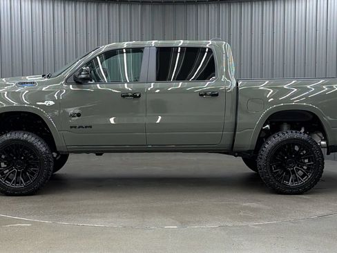 Used 2026 RAM 1500 Big Horn AWD/4WD image 2