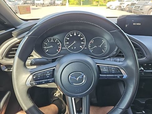 Used 2024 MAZDA MAZDA3 s FWD image 16