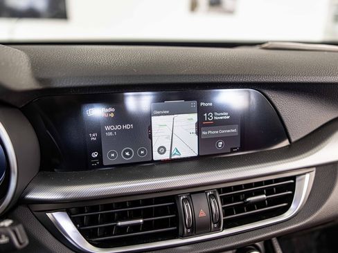 New 2025 Alfa Romeo Stelvio Sprint image 28