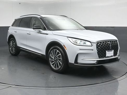 Used 2026 Lincoln Corsair Reserve w/ Equipment Group 202A AWD/4WD image 1