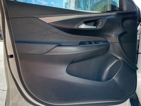 Used 2024 Buick Envista Sport Touring w/ Convenience I Package image 14